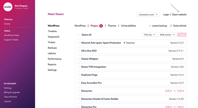 screenshot of glow showing how you can open the frontend of a client's website in one click